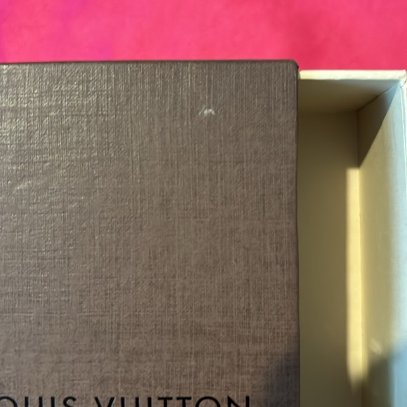 Louis Vuitton Box - Picture 2 of 6